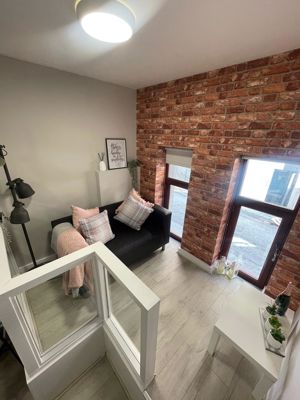 Photo 28- click for photo gallery